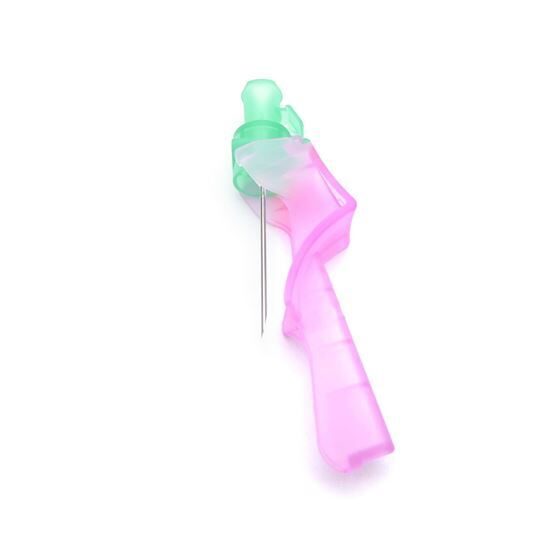 0013024_disposable-needle-
